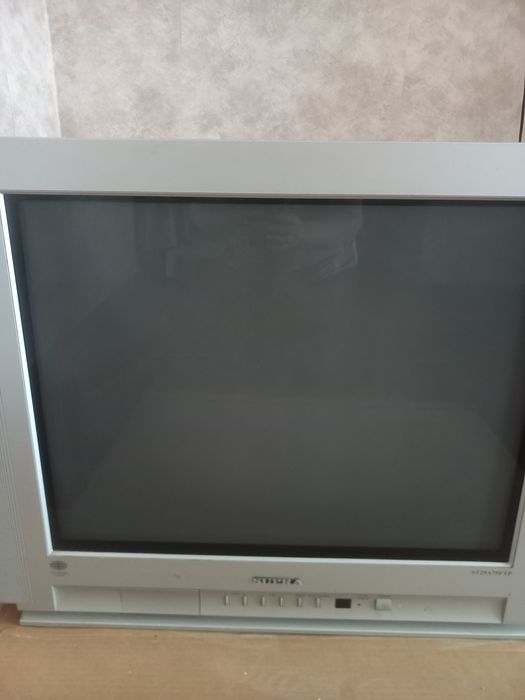 Телевизор Супра.