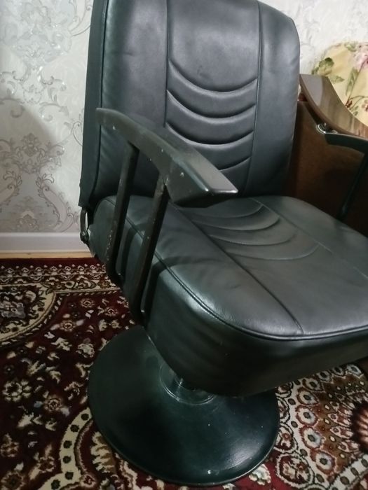 Sartarosh stoli yangi holati