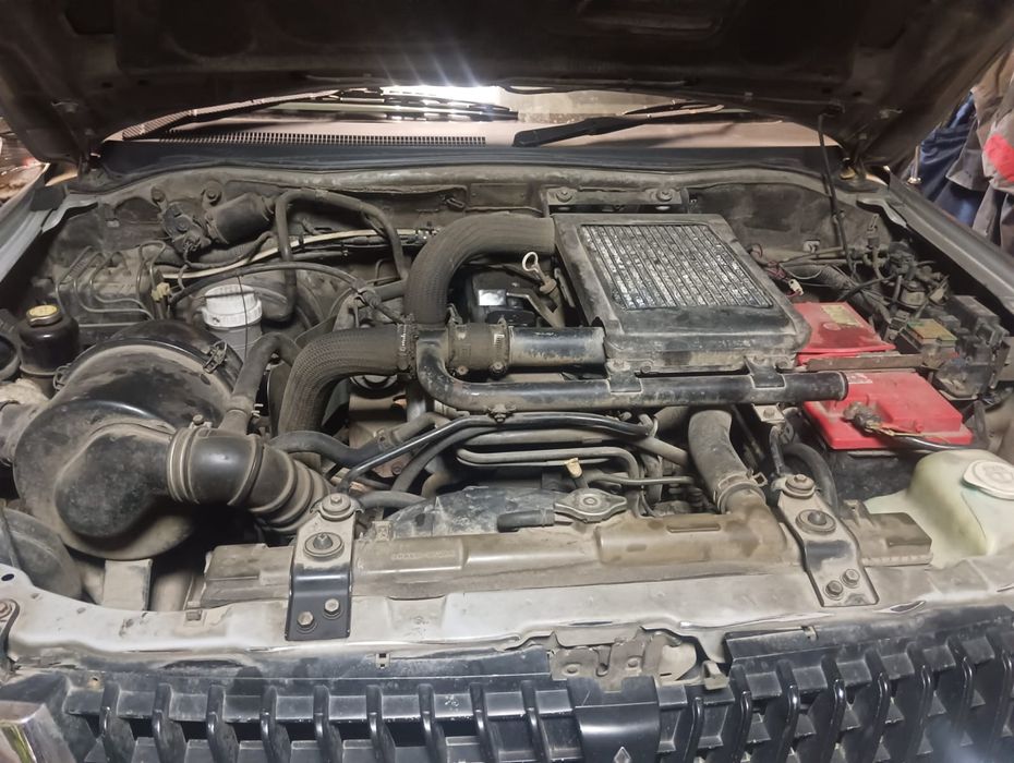 Срочно продам Митсубиси Челленджер