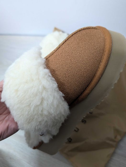 Ugg нови slippers