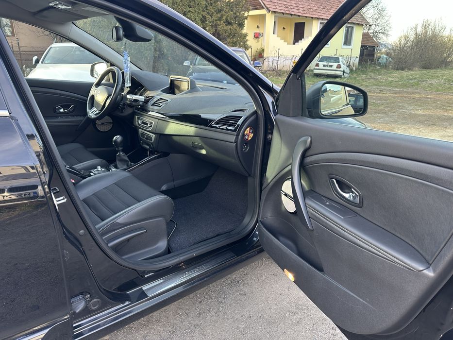 Renault Megane 3 Facelift, Bose edition, Piele, Navi, Climatronic