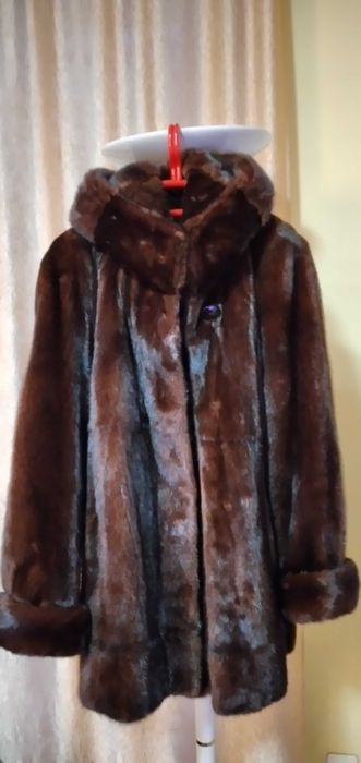 Кожено палто от норка-цели кожи