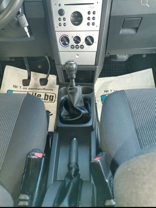 Opel Meriva 1.6 87кс Стария мотор