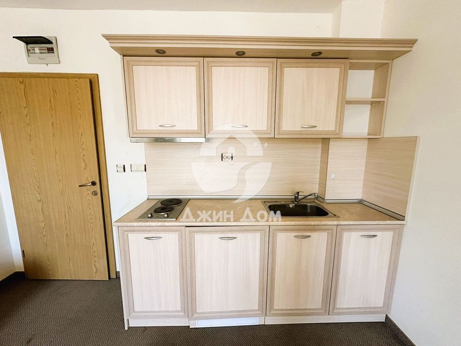 Продава се Двустаен апартамент в к.к. Слънчев бряг - 82 кв.м за 696 €/кв.м - Снимка #2