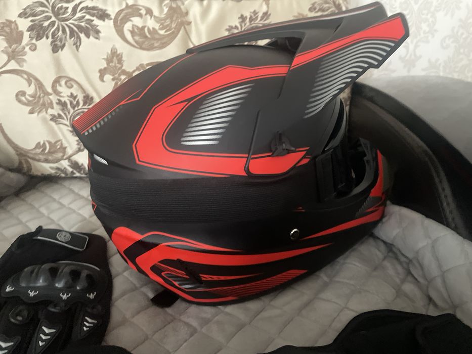 Мото шлем XL  костанай город тобл