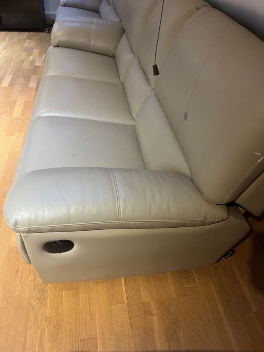 Set 3 canapele cu recliner (2+2+3 locuri) – bej, stare foarte bună