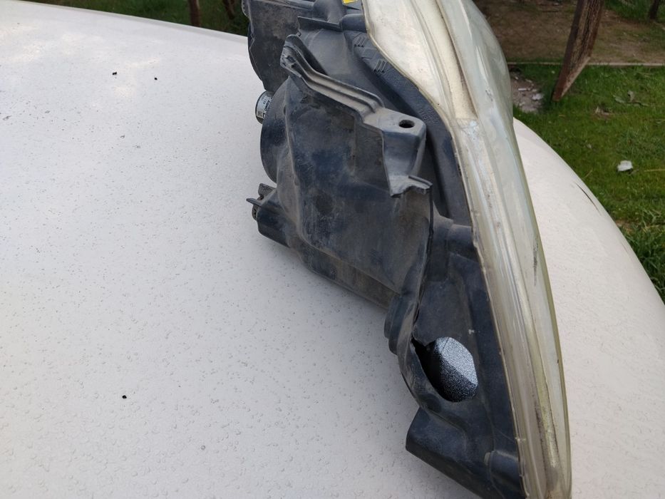 Фары на б/у на Камри 50