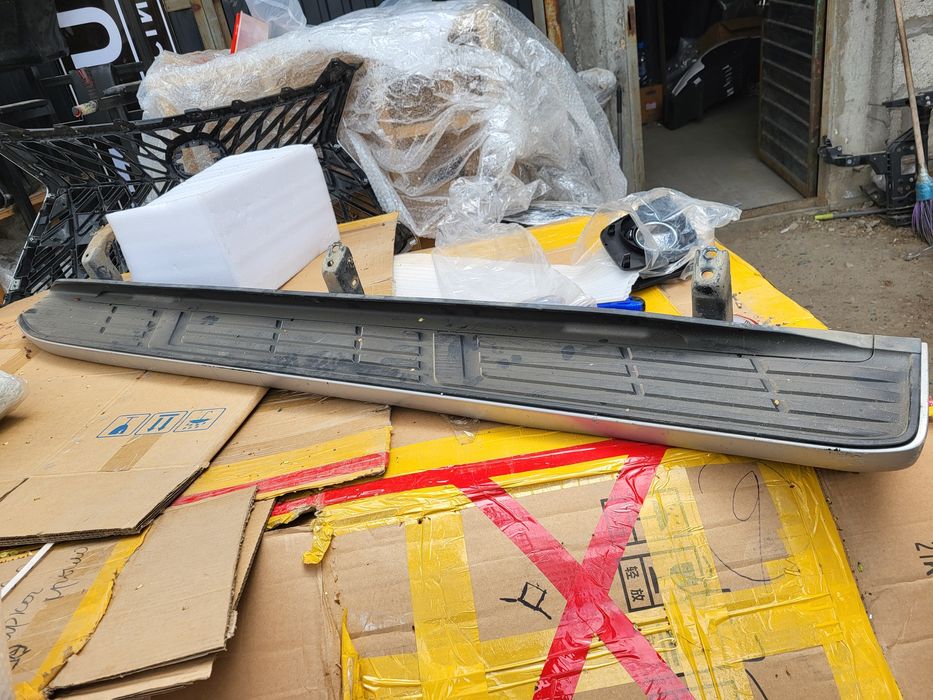 Подножка левая на Prado 150