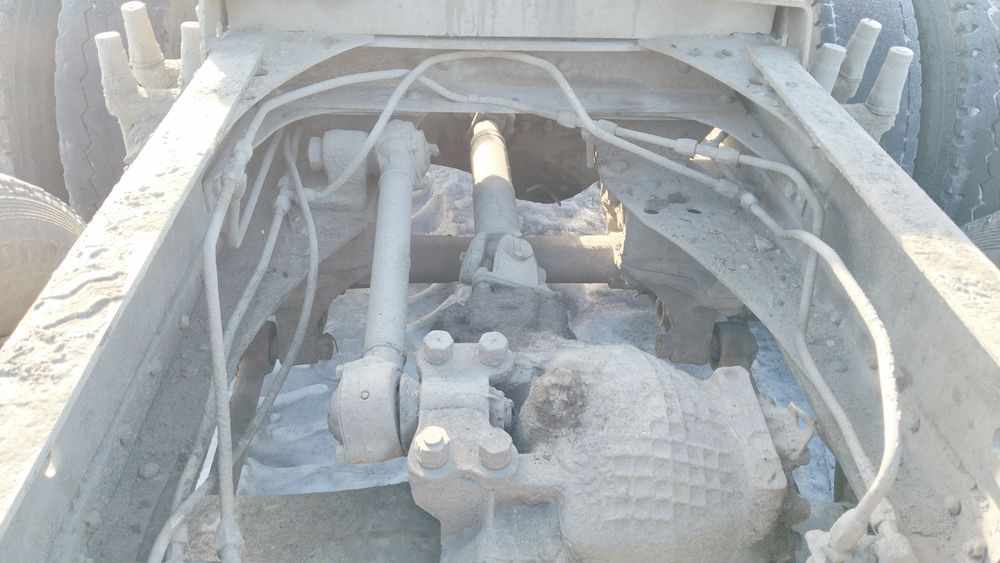 Продам Камаз тягач на разбор