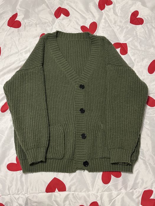 Продаю теплые свитера