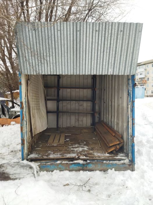 Продаётся металлический контейнер