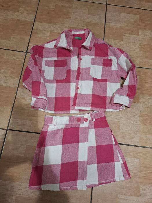 Set fusta și cămașă mărimea 6/7ani