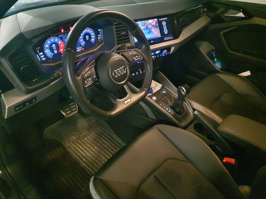 Audi A1 S-Line 40TFSI 200 cp