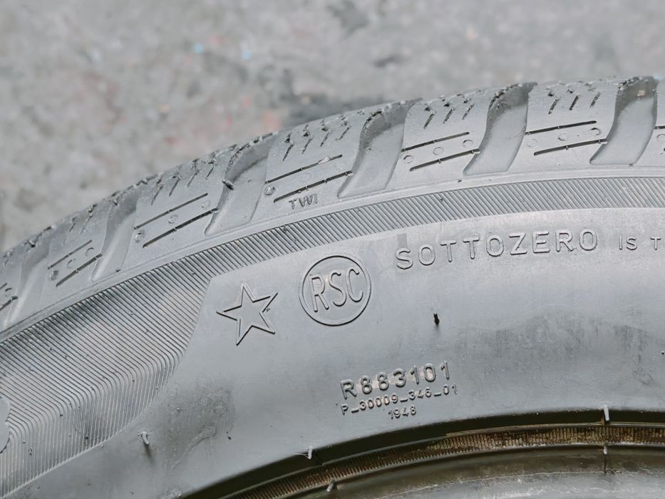 225/50R18 Pirelli run flat steluță