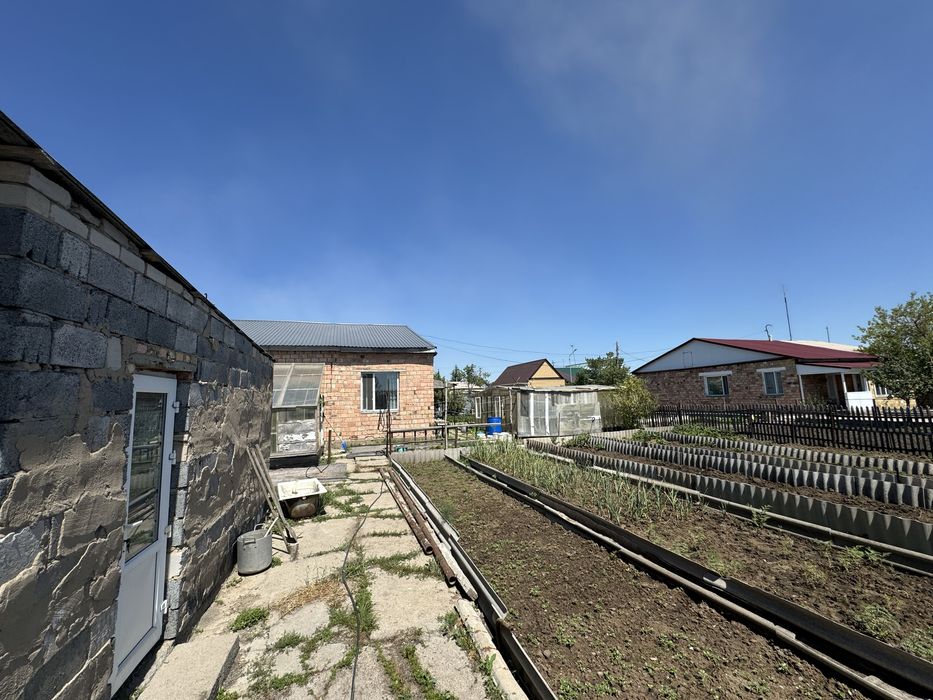 Продам Дом п.Топар