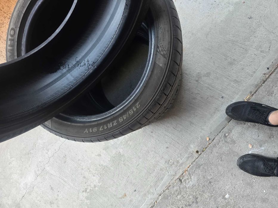 Kumho 215.45.17 летни гуми