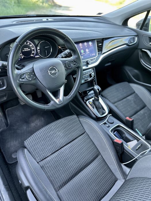 Opel Astra 2021 | 1.5 Diesel | Automată | 115.000 km | ParcAsist | BlindSpot | LED | RATE