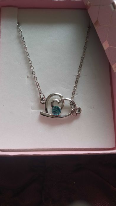 Дамски, сребърен комплект-гривна и ланец  В кутия