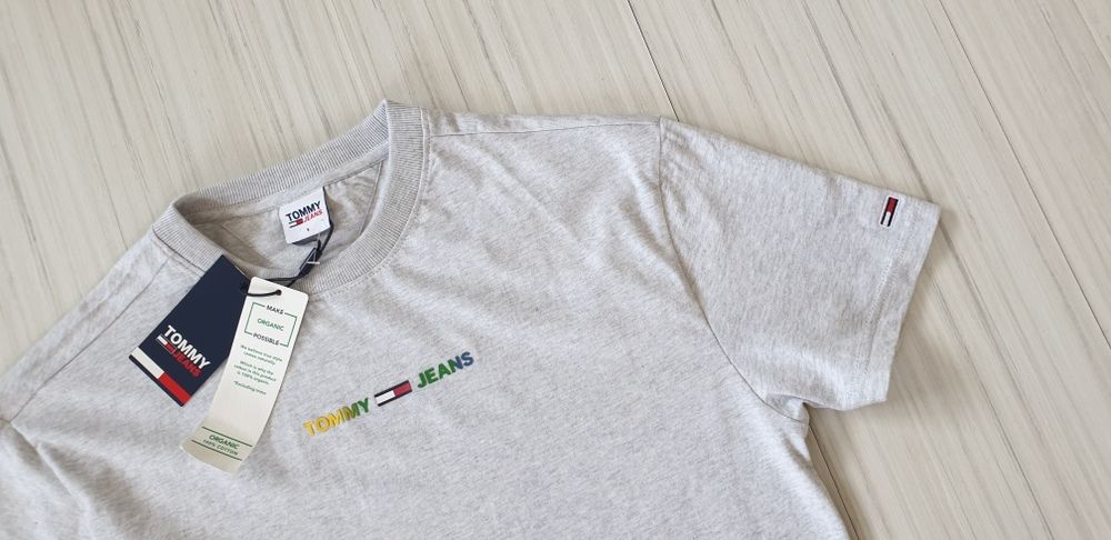 Tommy Hilfiger Silver Grey Multicolor Mens Size S НОВО! ОРИГИНАЛ!