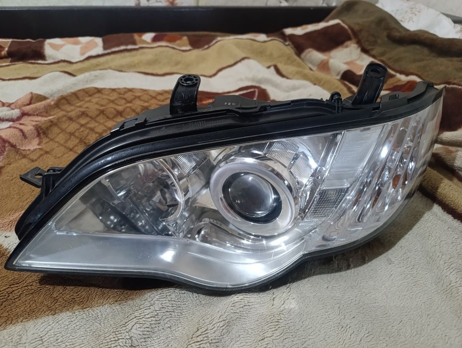 Фары на Субару Legacy