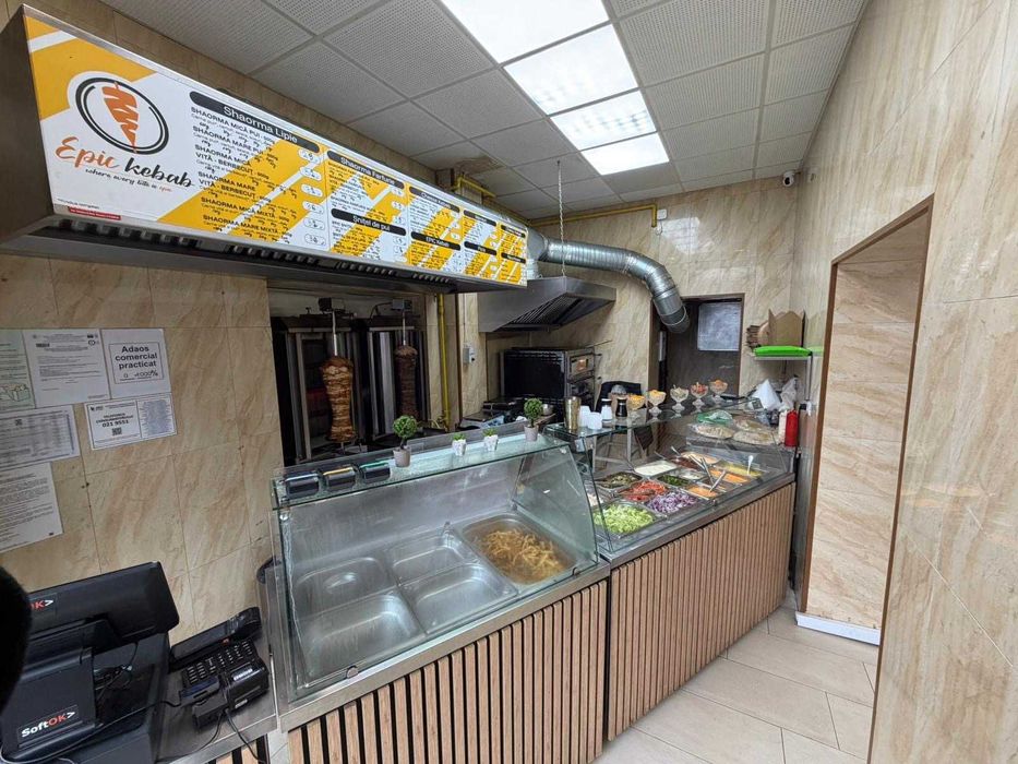 Vând shaormerie complet utilată, zonă bună, clientelă formată