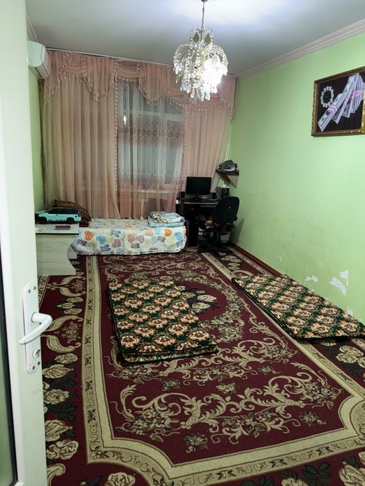 Продаётся 2-х комнатная квартира
6-10-хх 2 - этаже.