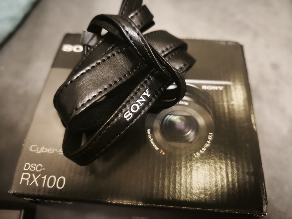 Sony SCR-RX100, 20.2MP
