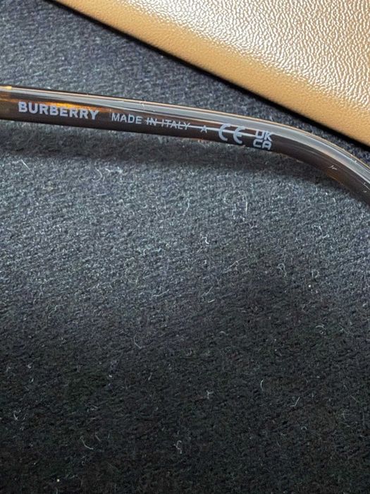 Ochelari de soare Burbery BE4216
