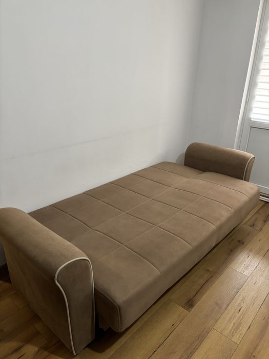 Vand canapea extensibila