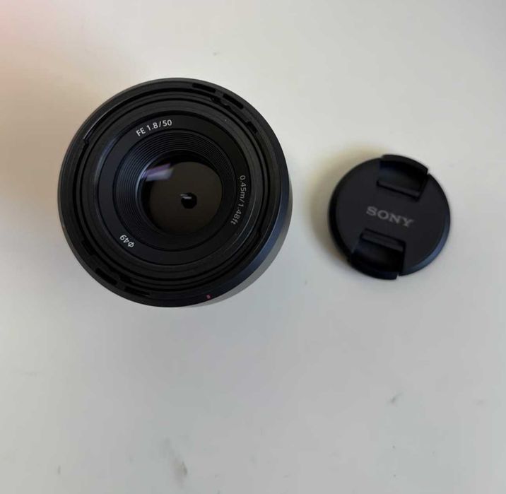Sony 50mm 1.8 - full box