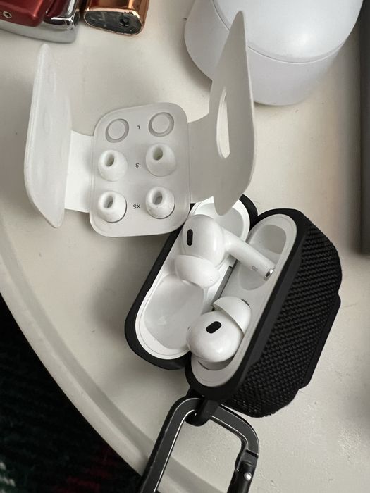 Air Pods Pro 2 (Хорошее состояние)
