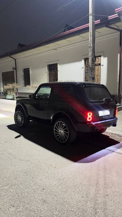 Niva sotiladi srocna