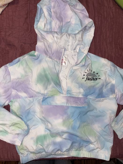 Ветровка раничка