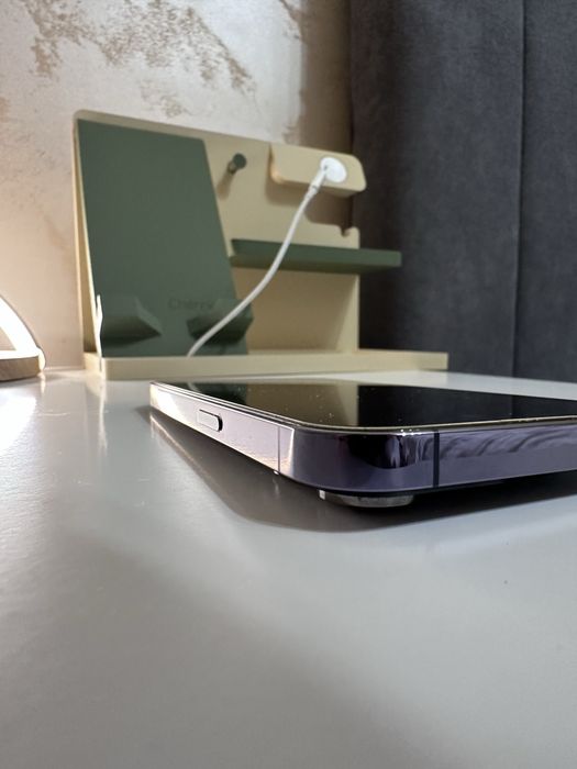 iPhone 14 pro 256 gb Deep Purple