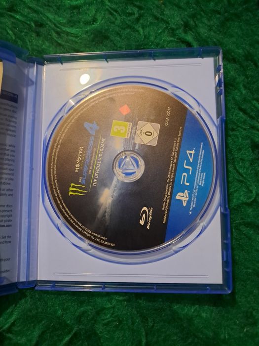 Monster energy super cross 4 ps4