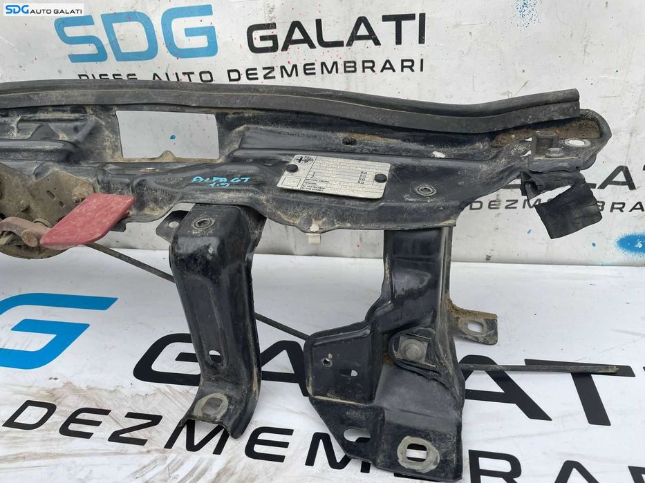 Trager Tragher Panou Frontal Calandru Alfa Romeo GT 2003 - 2010 [2833X]