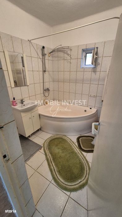 Casa individuala in exclusivitate | Centru | Teren 801 mp | 125.000 E