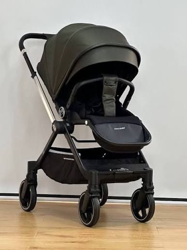 Продам коляску ining baby D980