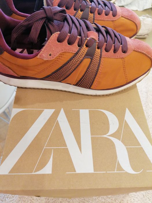 Кецове Zara, обувани 2-3 пъти, супер запазени. По 30лв. чифта. 38 Ном.