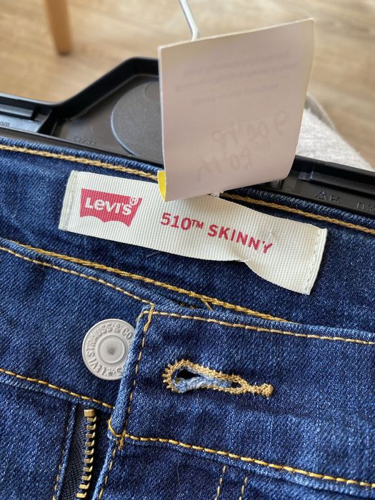 Дънки Levi’s skinny класически деним