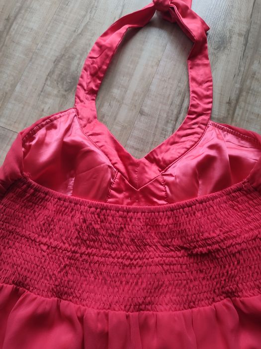 Коралова рокля шифон/сатен