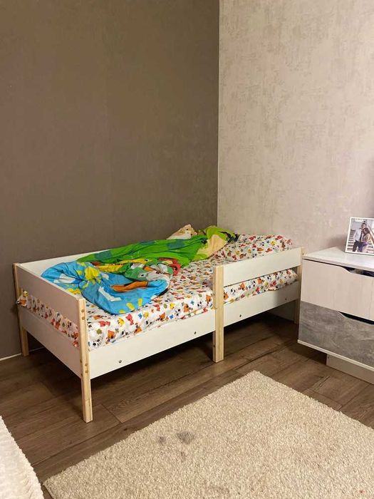 Кровать кроватька  детская продам Акция