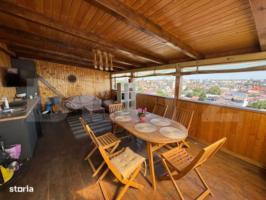 Apartament pe doua niveluri, 4 camere, 96.50 mp, zona Ultracentrala