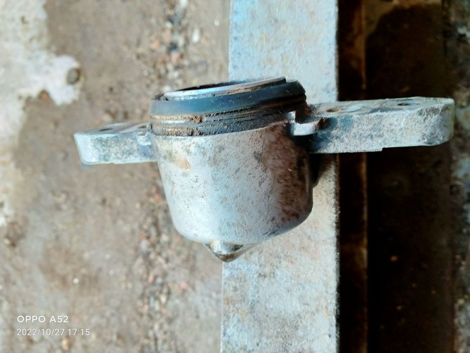 Продам суппорт тормозной