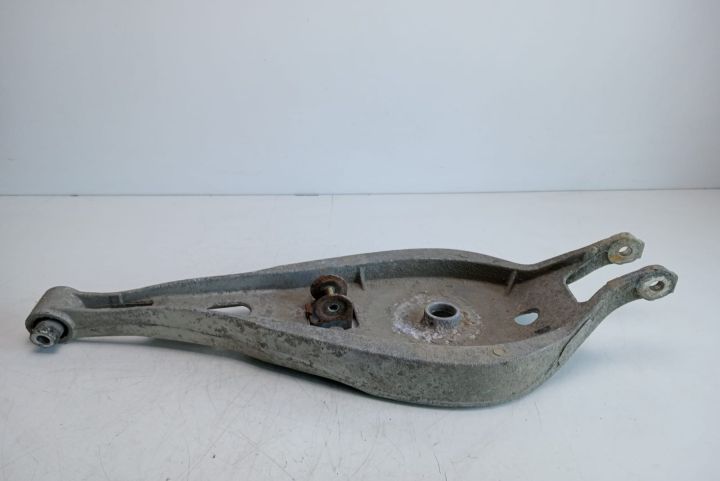 Trapez Suport arc suspensie dreapta spate  10948900 BMW Seria 3 E46