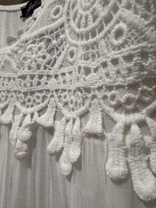 НОВА лятна секси копринена рокля с дантела