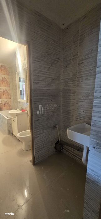 Apartament 2 camere 3 minute Metrou Nicolae Grigorescu /etaj 1