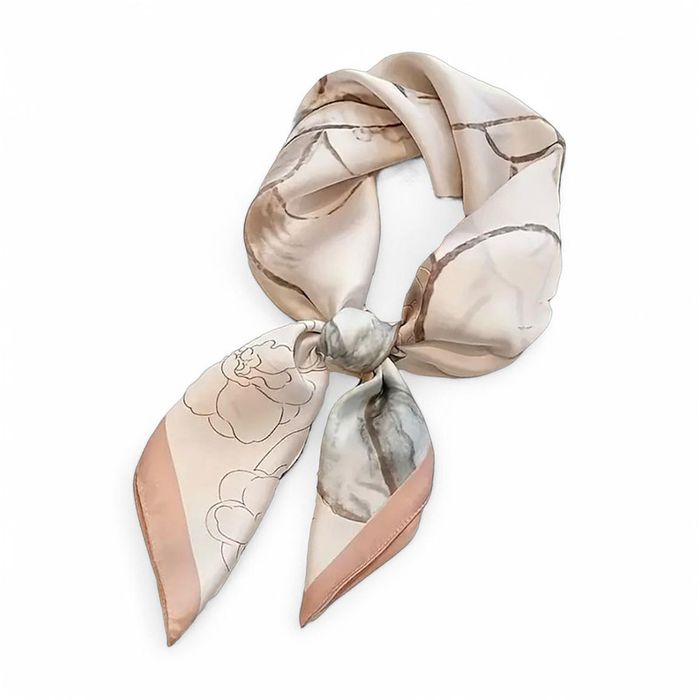 ТОП АКСЕСОАР Сатенени шалове в различни цветове и десени 70х70