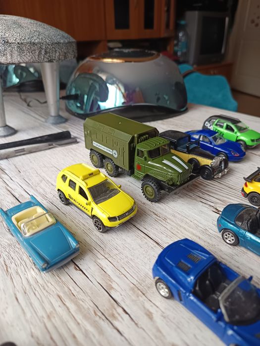 Machete jucării la lot