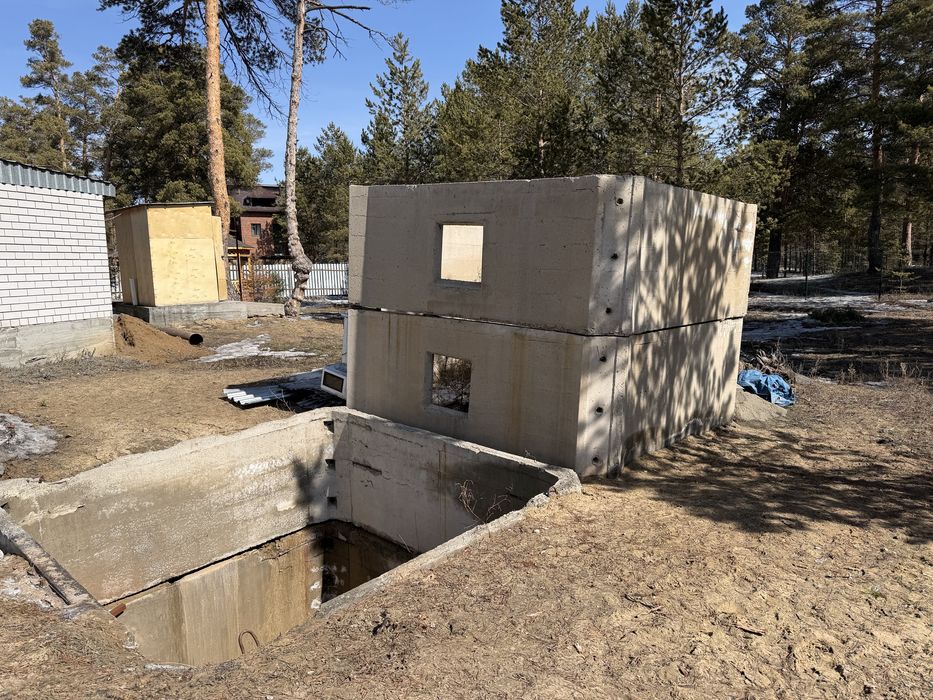 Дюбинг бетонный. 4 штуки.